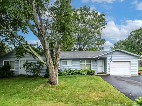 115 Sunburst Road, Bridgeport CT 06606