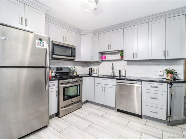 115 Sunburst Road, Bridgeport CT 06606