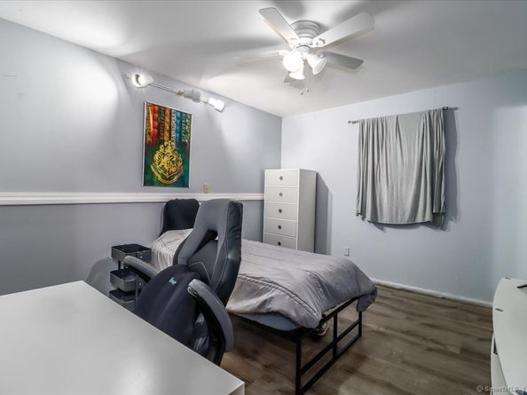115 Sunburst Road, Bridgeport CT 06606