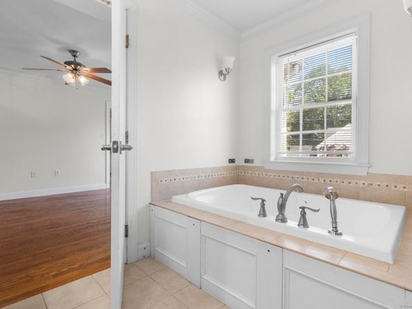 1-1/2 Colony Street, Norwalk CT 06851