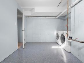 1-1/2 Colony Street, Norwalk CT 06851