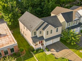 1-1/2 Colony Street, Norwalk CT 06851