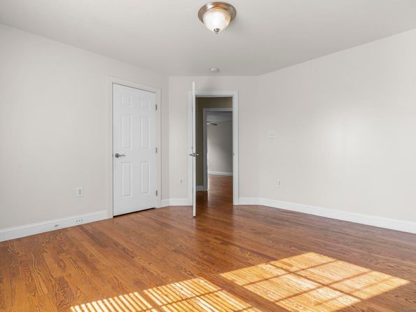 1-1/2 Colony Street, Norwalk CT 06851