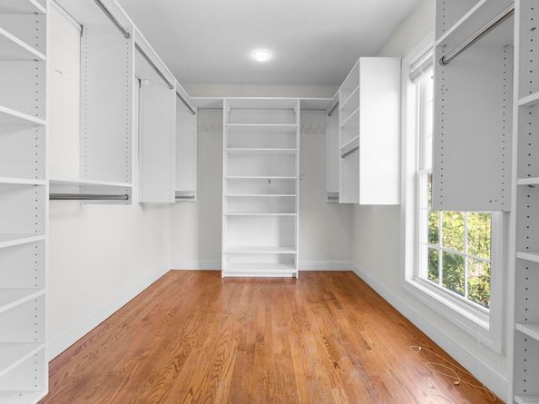 1-1/2 Colony Street, Norwalk CT 06851