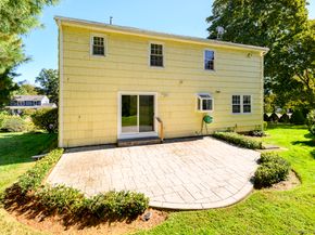 22 Hastings Lane, Stamford CT 06905