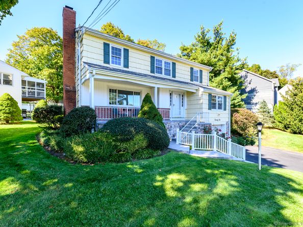 22 Hastings Lane, Stamford CT 06905