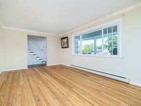 22 Hastings Lane, Stamford CT 06905