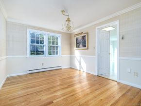 22 Hastings Lane, Stamford CT 06905