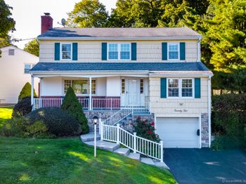 22 Hastings Lane