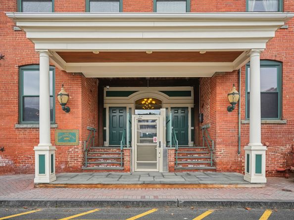 145 Canal Street 10, Shelton CT 06484