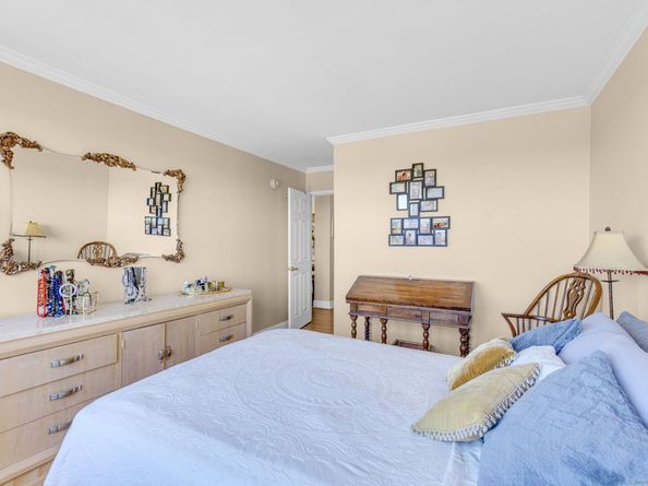 2625 Park Avenue 12L, Bridgeport CT 06604