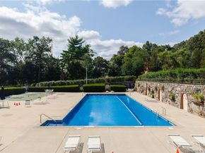 2625 Park Avenue 12L, Bridgeport CT 06604