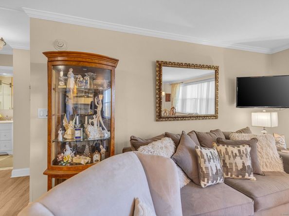 2625 Park Avenue 12L, Bridgeport CT 06604