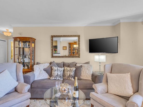 2625 Park Avenue 12L, Bridgeport CT 06604