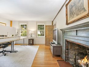 216 Hillspoint Road, Westport CT 06880