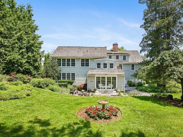216 Hillspoint Road, Westport CT 06880