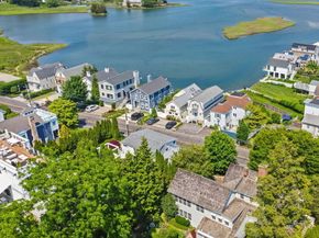 216 Hillspoint Road, Westport CT 06880