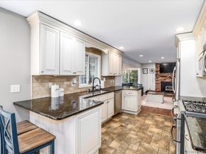 20 Puritan Valley Road, Brookfield CT 06804