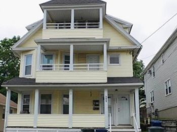 199 Bradley Street