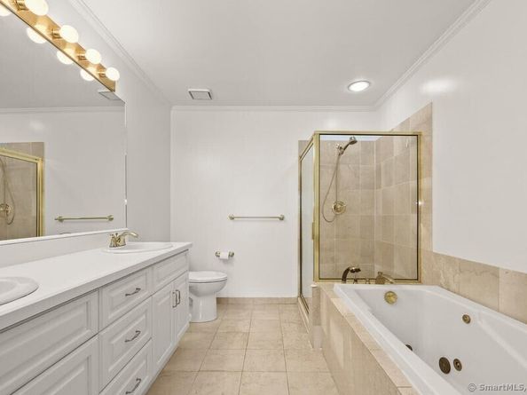 51 Forest Avenue APT 82, Greenwich CT 06870