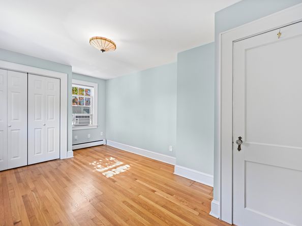34 Lakeview Drive, Norwalk CT 06850