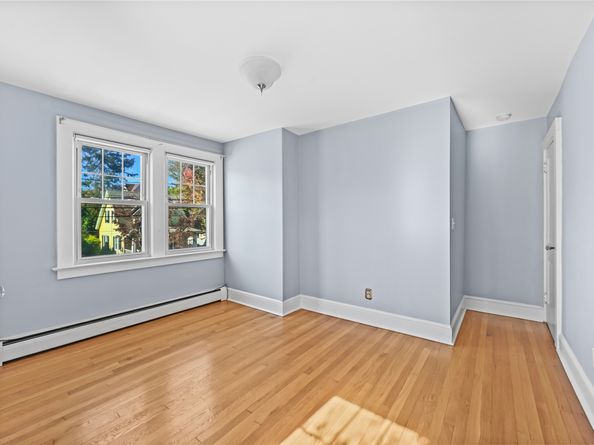 34 Lakeview Drive, Norwalk CT 06850