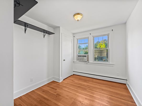 34 Lakeview Drive, Norwalk CT 06850