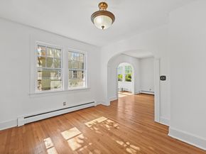 34 Lakeview Drive, Norwalk CT 06850