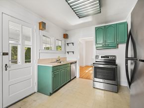 34 Lakeview Drive, Norwalk CT 06850