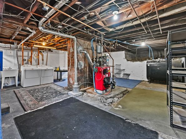 34 Lakeview Drive, Norwalk CT 06850