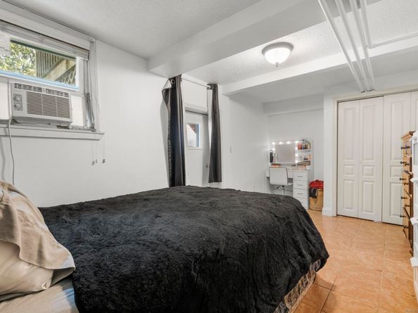 18 Brown Avenue 22, Stamford CT 06902