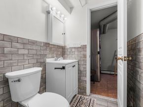 18 Brown Avenue 22, Stamford CT 06902