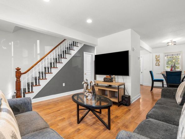 18 Brown Avenue 22, Stamford CT 06902