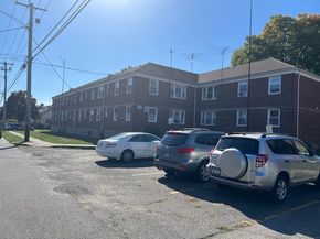 295 N Bishop Bld 92 Avenue 13, Bridgeport CT 06610