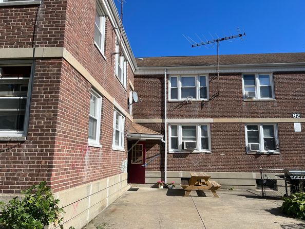 295 N Bishop Bld 92 Avenue 13, Bridgeport CT 06610
