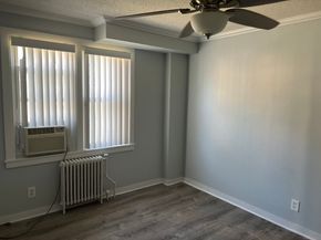 295 N Bishop Bld 92 Avenue 13, Bridgeport CT 06610