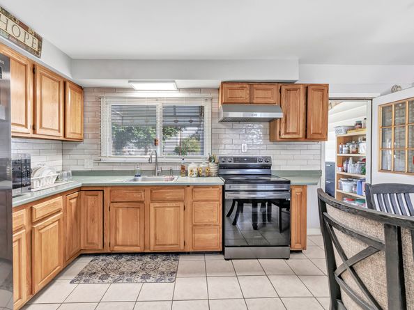 855 Burnsford Avenue, Bridgeport CT 06606