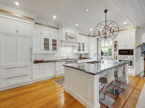 166 Rowayton Avenue 2, Norwalk CT 06853