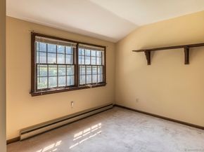 7 Delno Drive, Danbury CT 06811