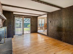 7 Delno Drive, Danbury CT 06811