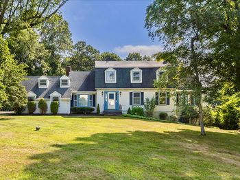 7 Delno Drive