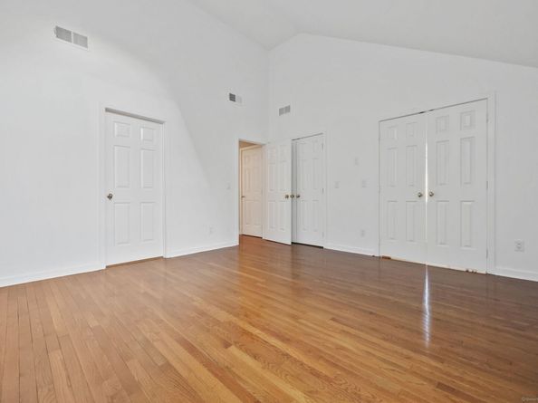 51 Hale Lane 51, Darien CT 06820