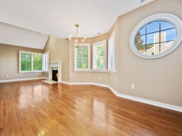 51 Hale Lane 51, Darien CT 06820