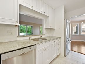 51 Hale Lane 51, Darien CT 06820