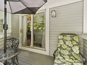 51 Hale Lane 51, Darien CT 06820