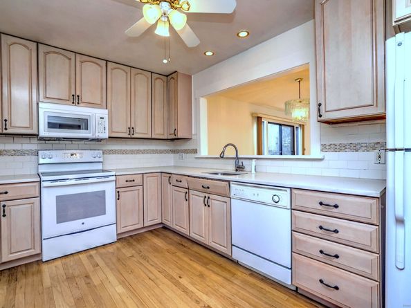 736 Quinnipiac Lane B, Stratford CT 06614