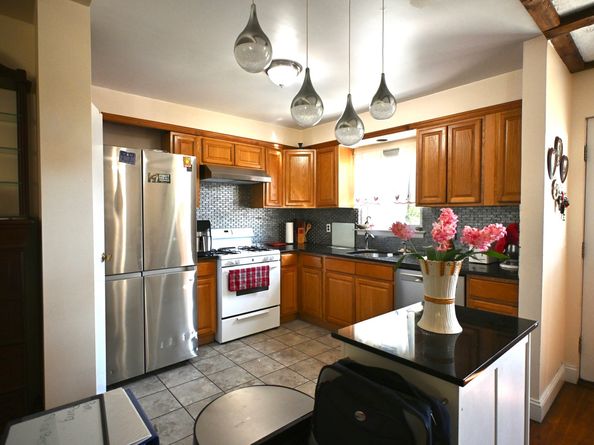 15 Madison Street APT F9, Norwalk CT 06854