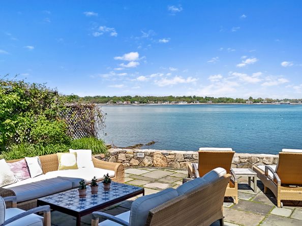 64 Ocean Drive E, Stamford CT 06902
