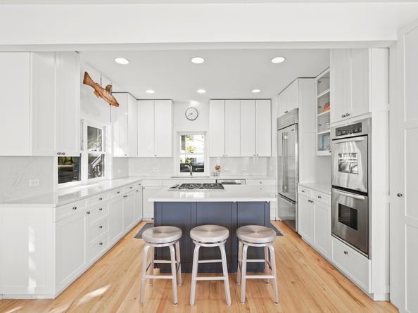 64 Ocean Drive E, Stamford CT 06902