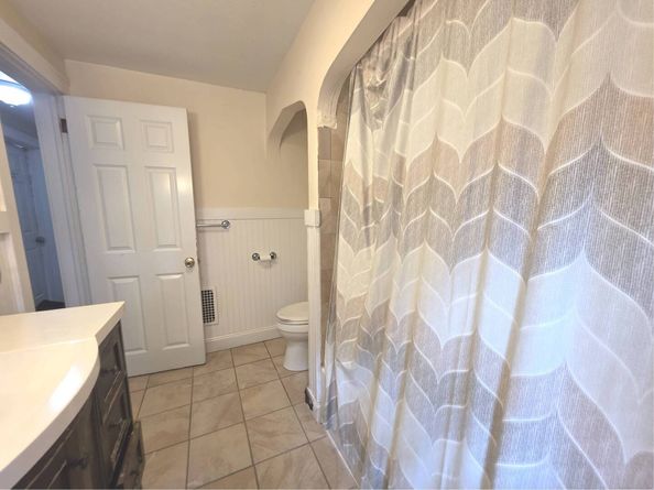 45 Queens Avenue, Stratford CT 06614
